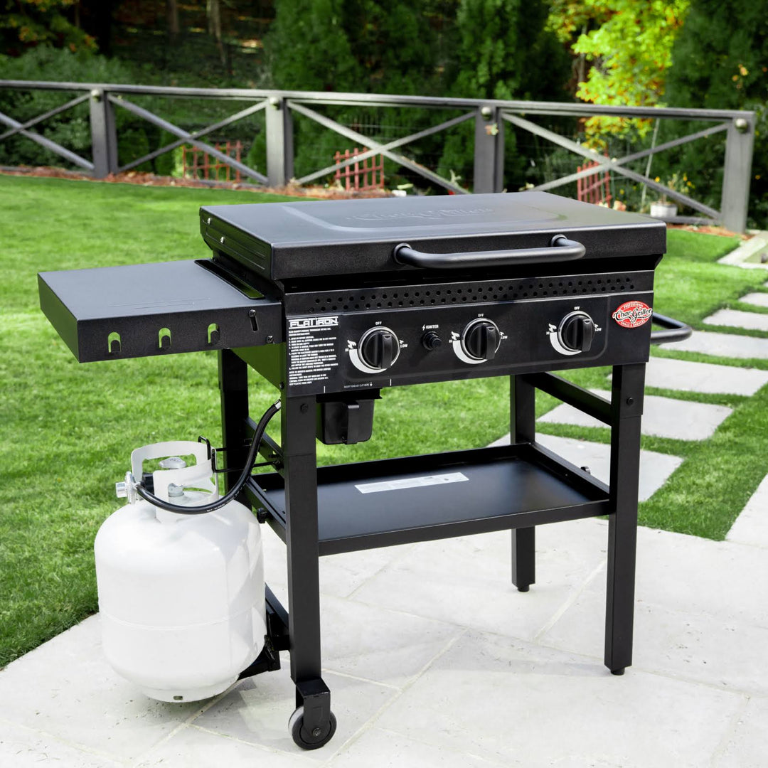 Char-Griller Flat Iron 3-Burner Outdoor Griddle GAS Grill with Lid in Black