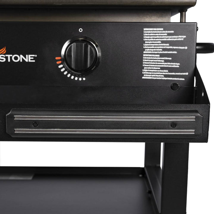 Blackstone Adventure Ready 2-Burner 28 inch Griddle Cooking